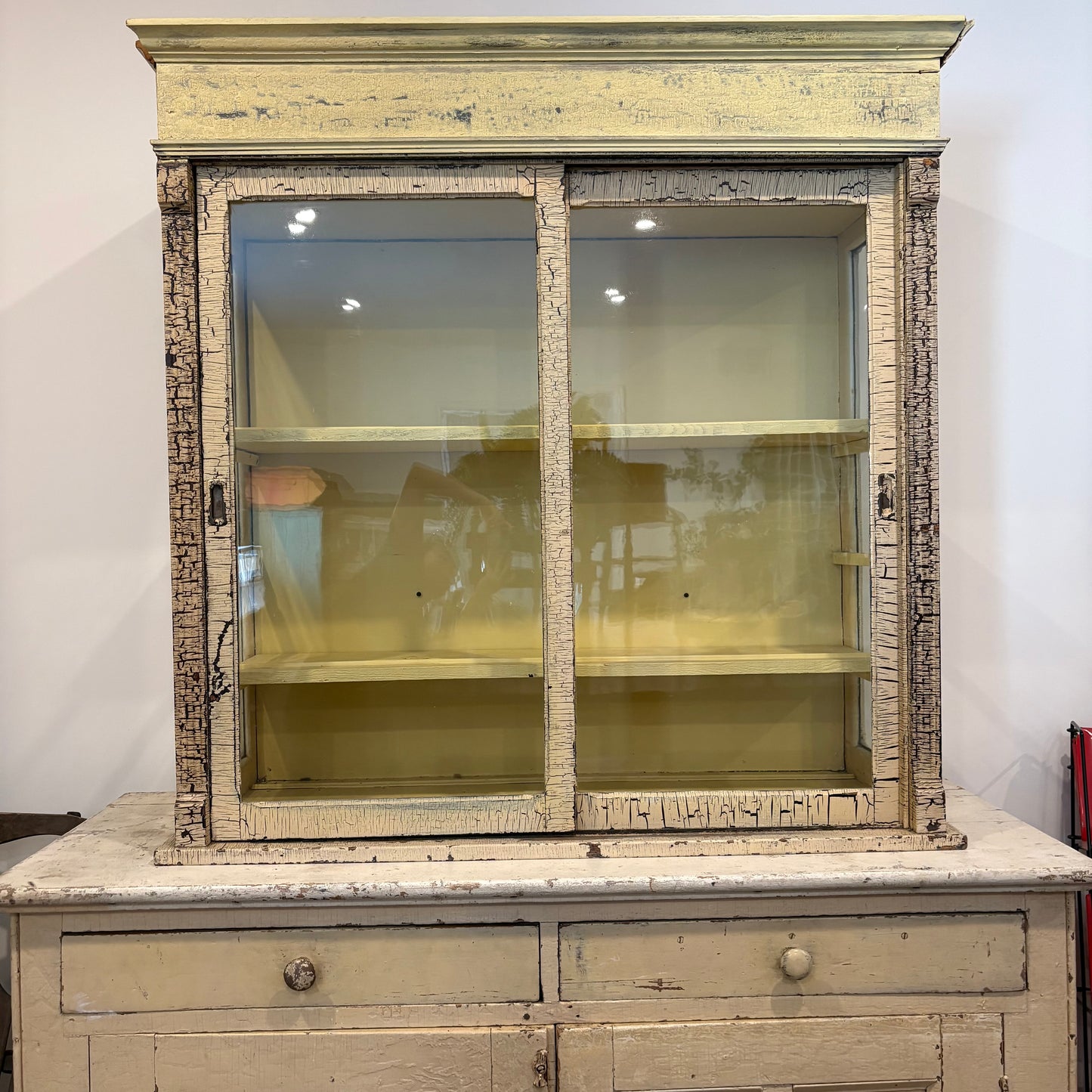 1 Piece Vintage Cabinet