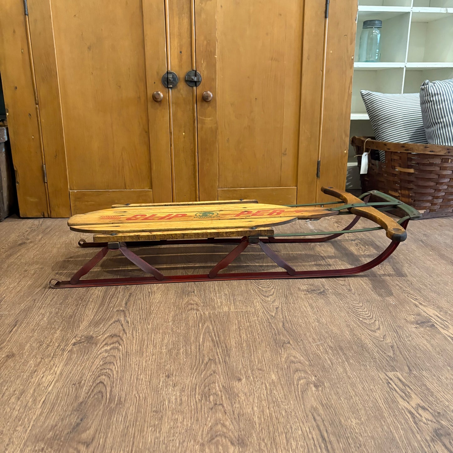 Clipper Wood Sleigh