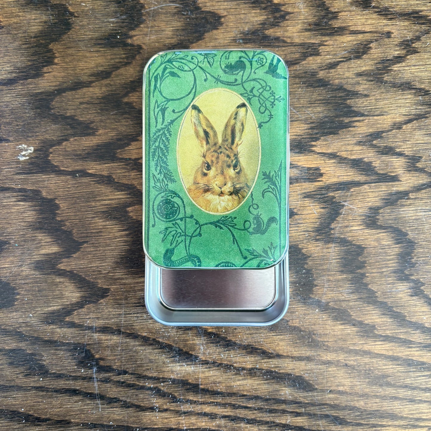 Bunny Tin