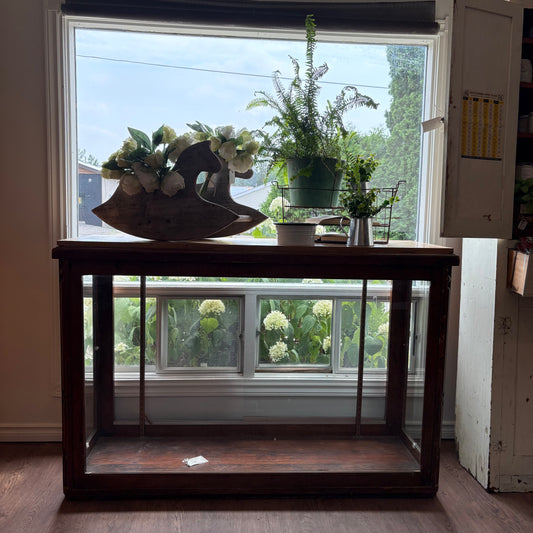Store Display Cabinet